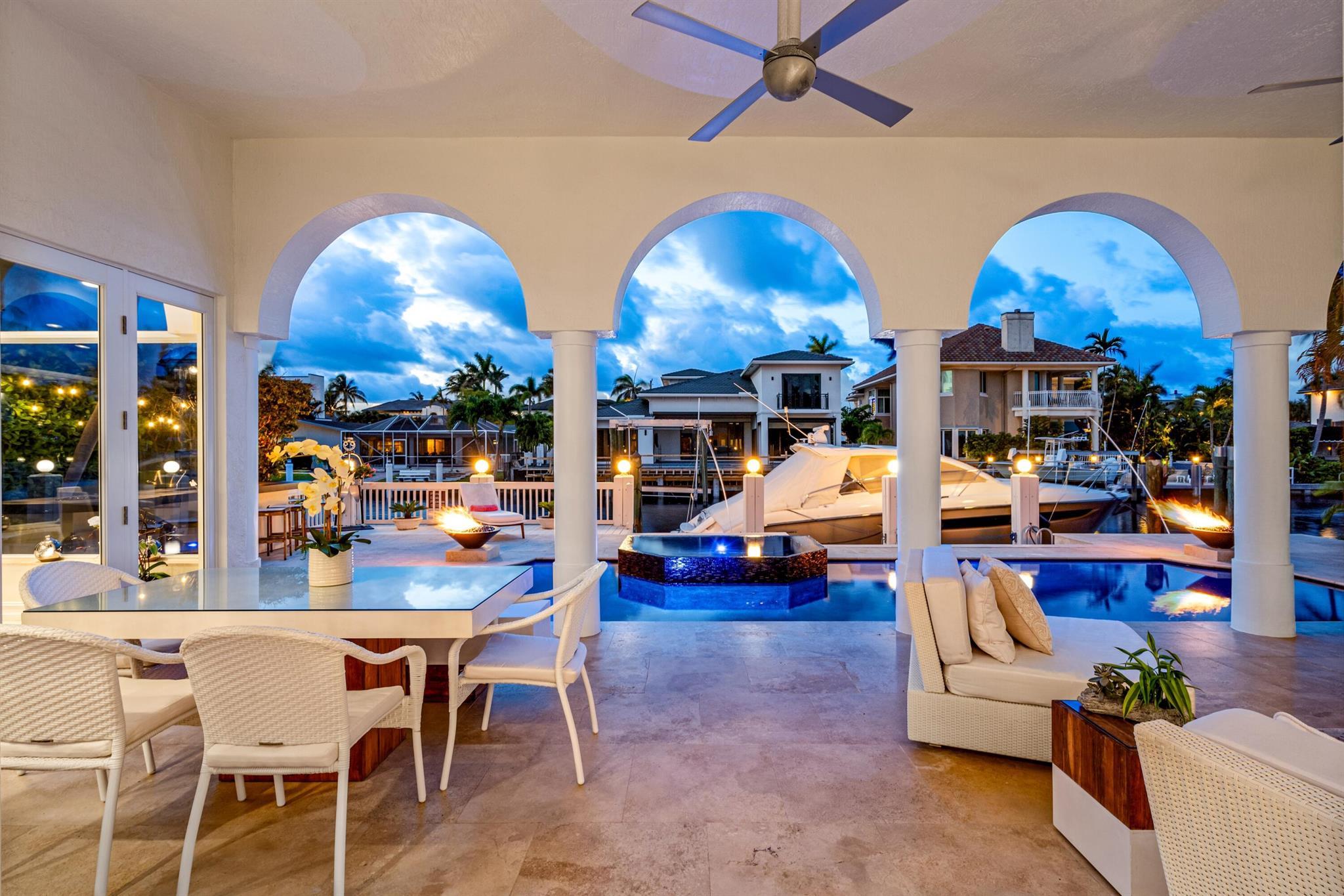 LAKE ROGERS ISLE UNIT A - Residential