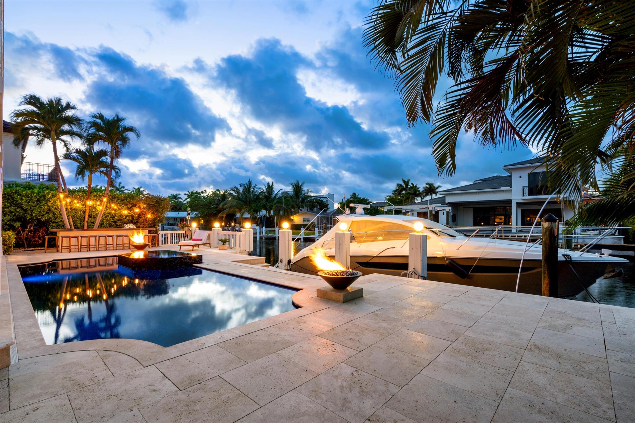 LAKE ROGERS ISLE UNIT A - Residential