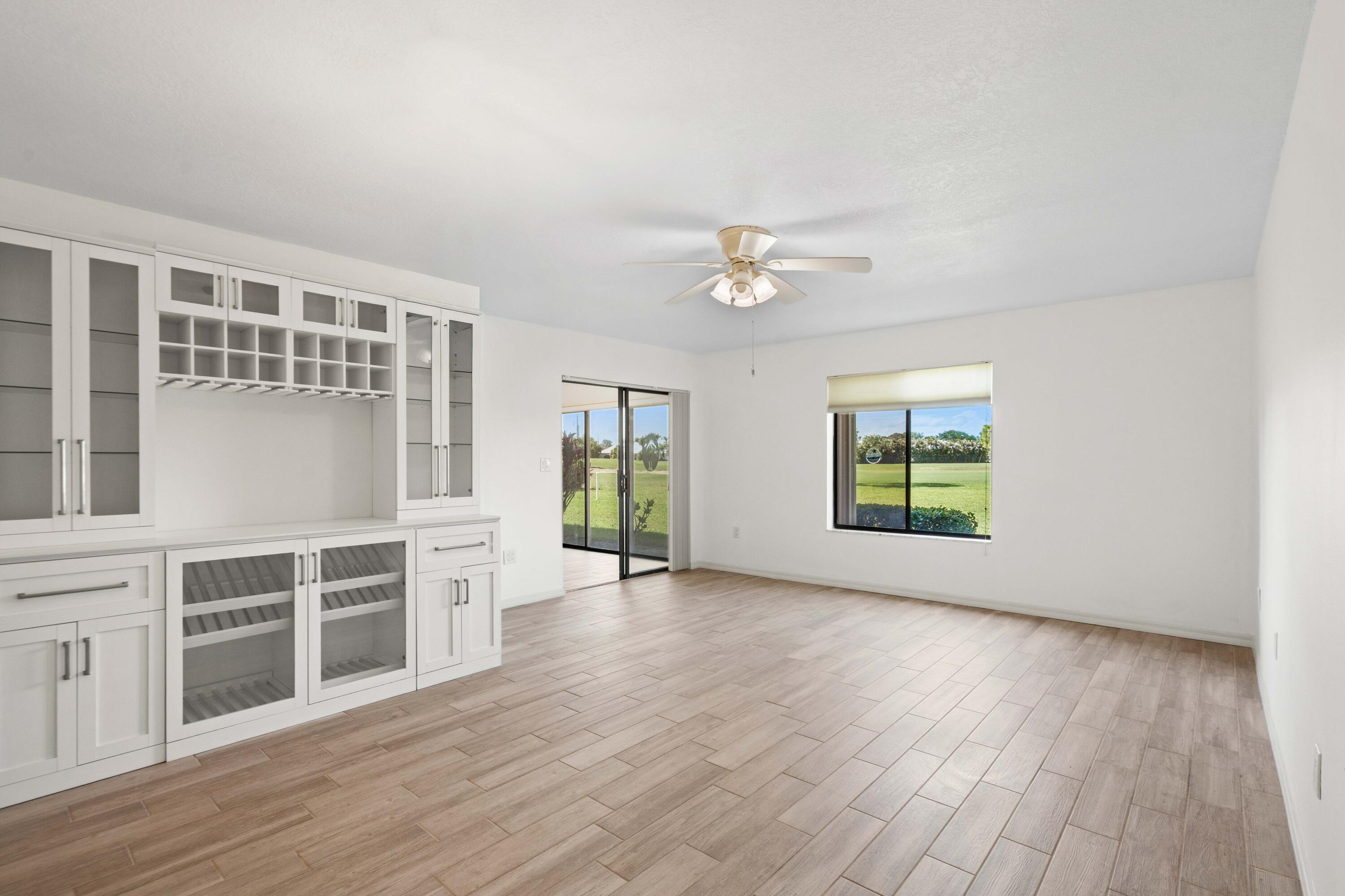 MILES GRANT CONDO - Residential