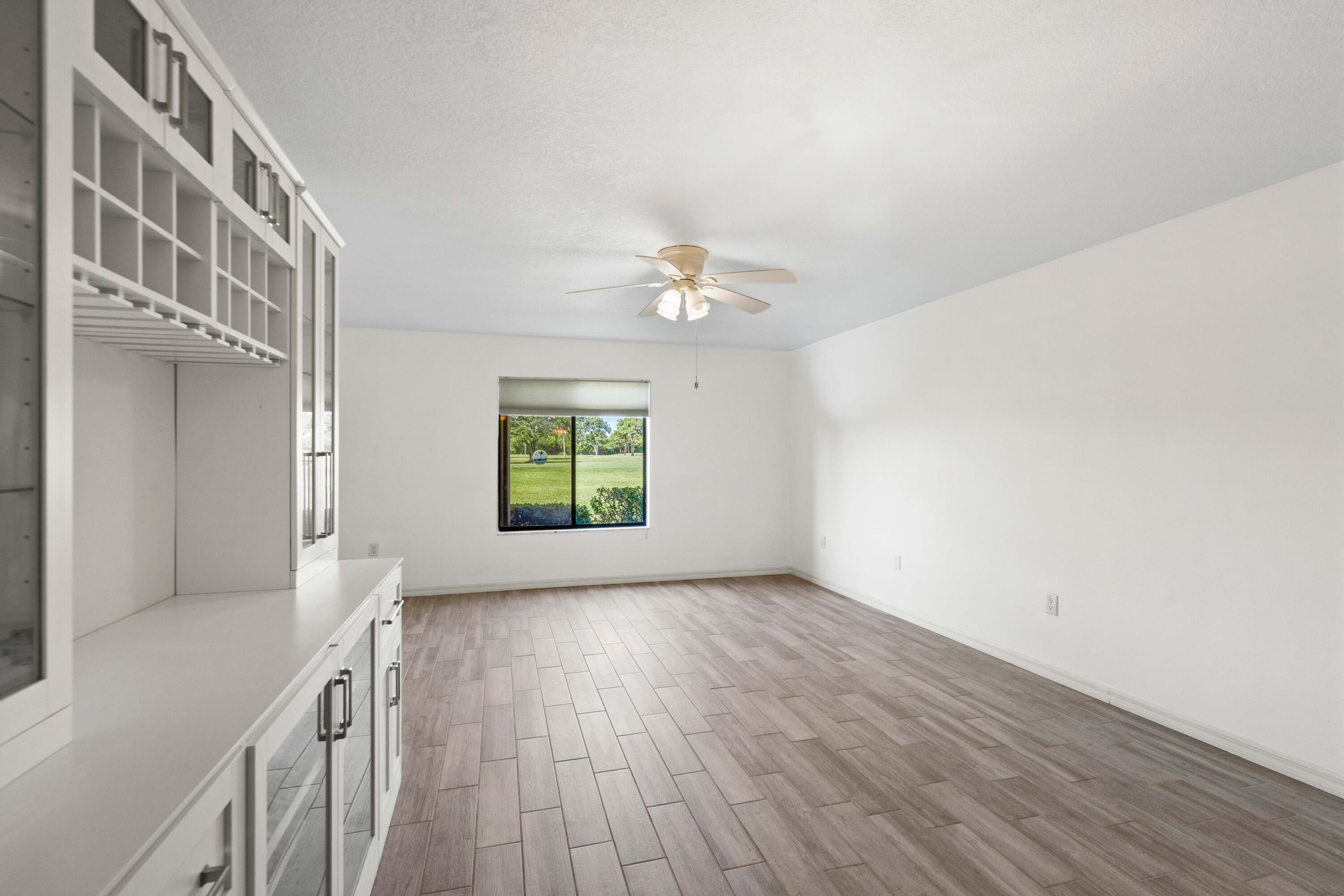 MILES GRANT CONDO - Residential
