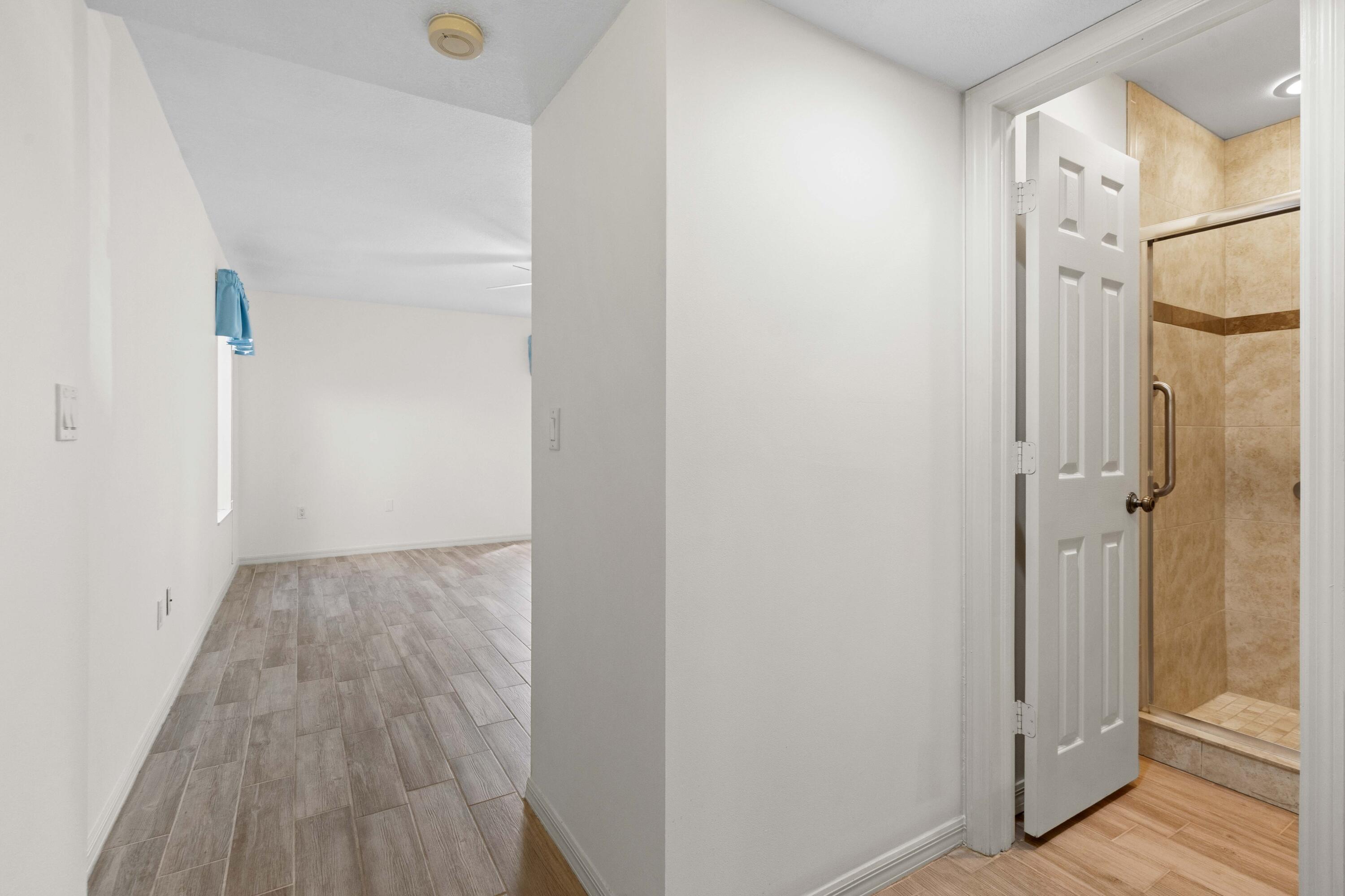 MILES GRANT CONDO - Residential
