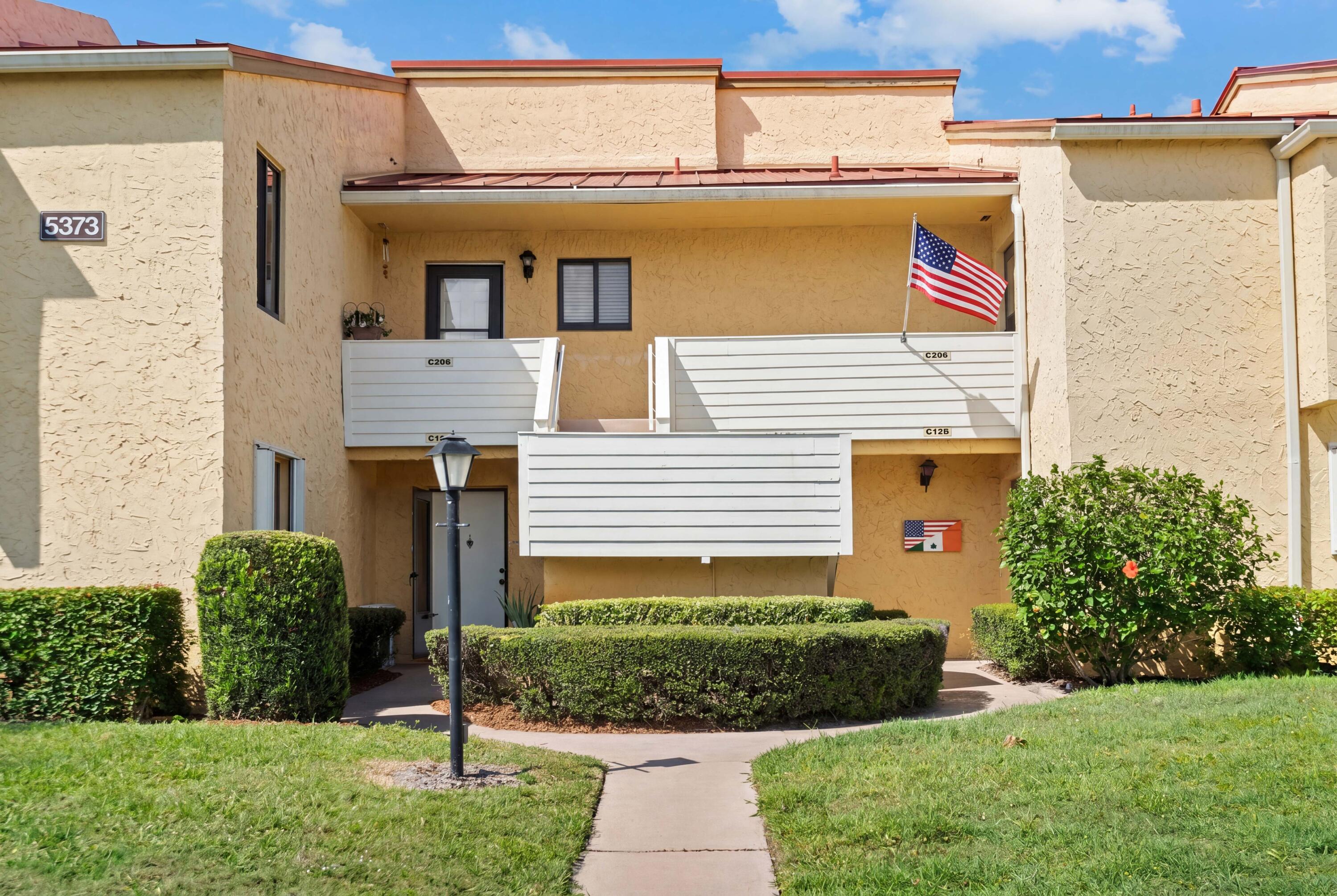 MILES GRANT CONDO - Residential