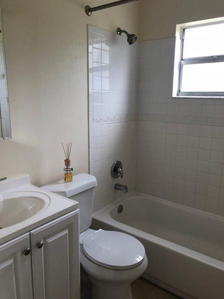 Sailboat Bend - Residential Lease