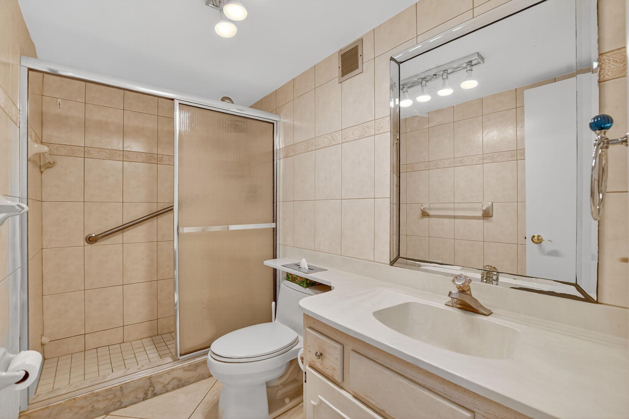 OCEAN HARBOR CONDO - Residential Lease