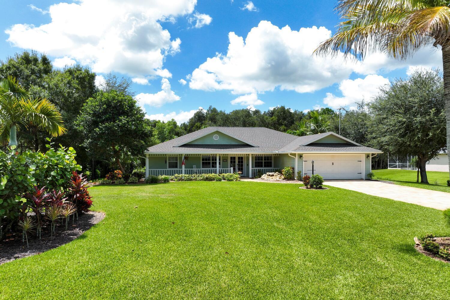 278 SE Ashley Oaks Way
