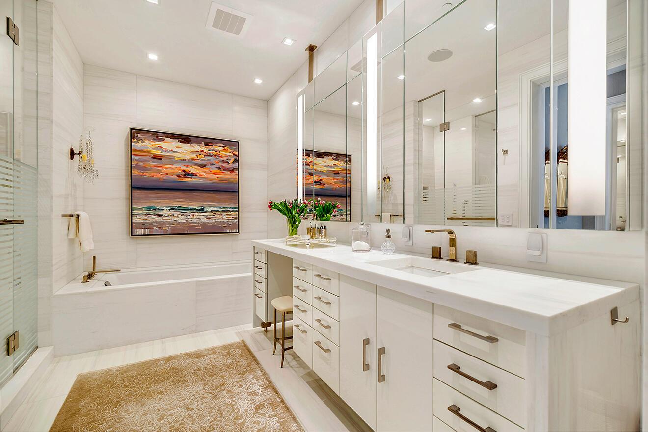 BRISTOL CONDO - Residential