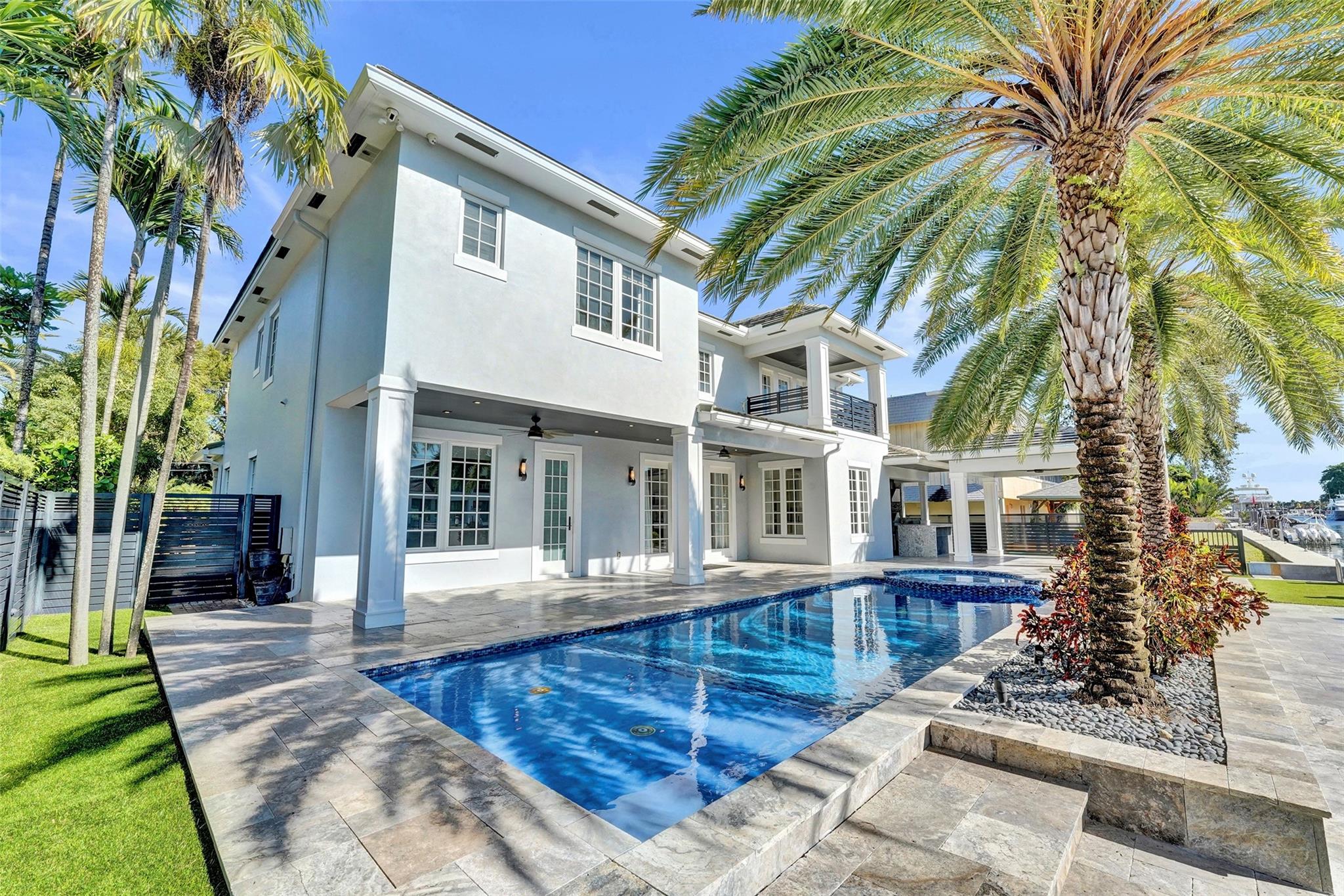 Rio Vista Isles - Residential Lease