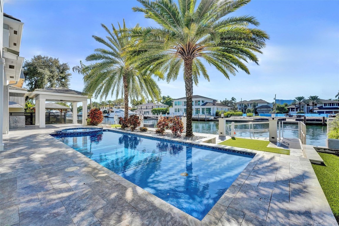 Rio Vista Isles - Residential Lease