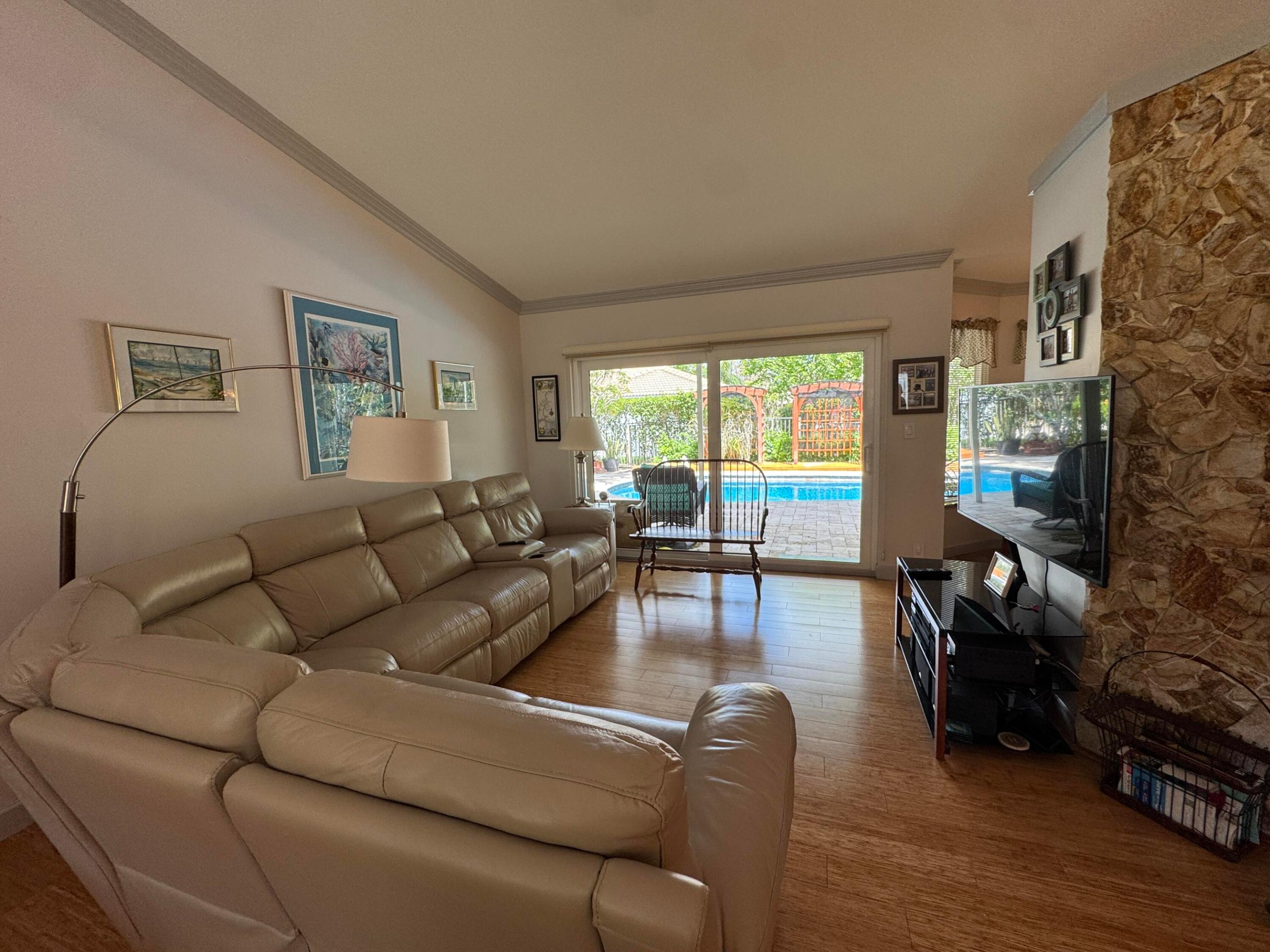 INDIAN HEAD SEC 1 - Residential