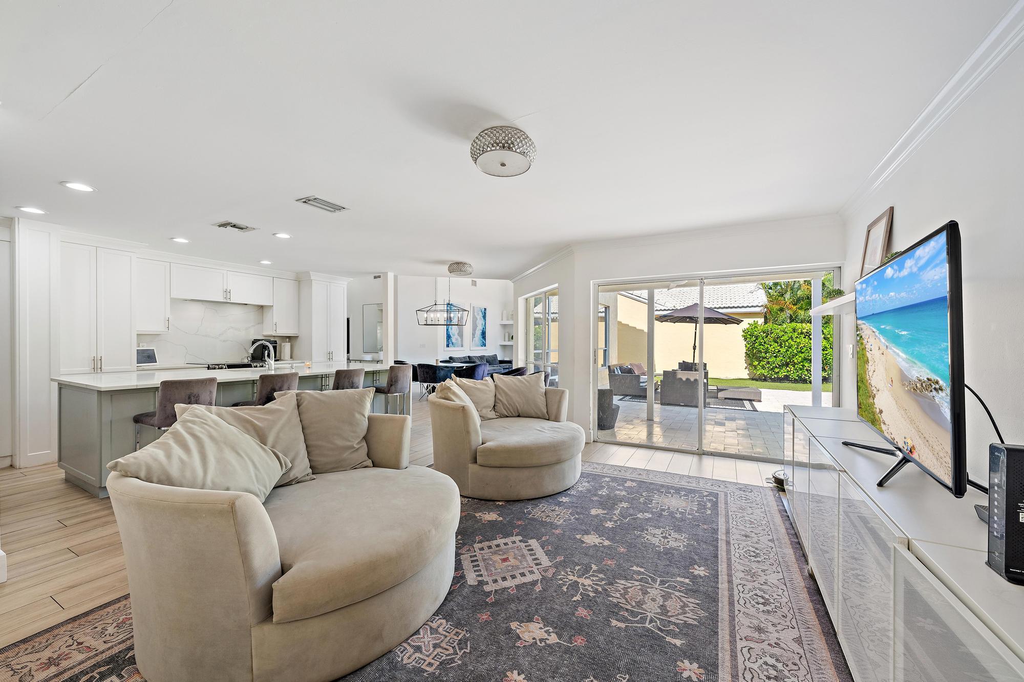 SIENA OAKS - Residential