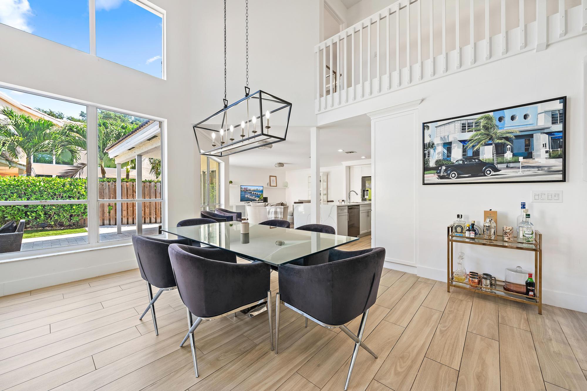 10101 Oak Bark Lane