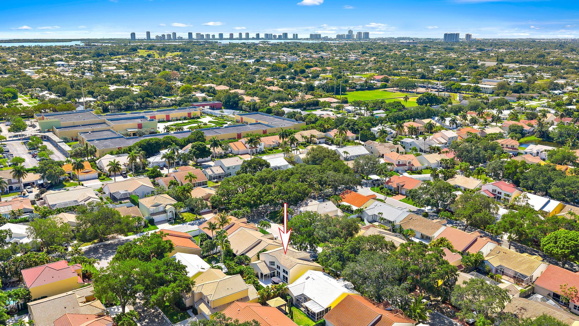 SIENA OAKS - Residential