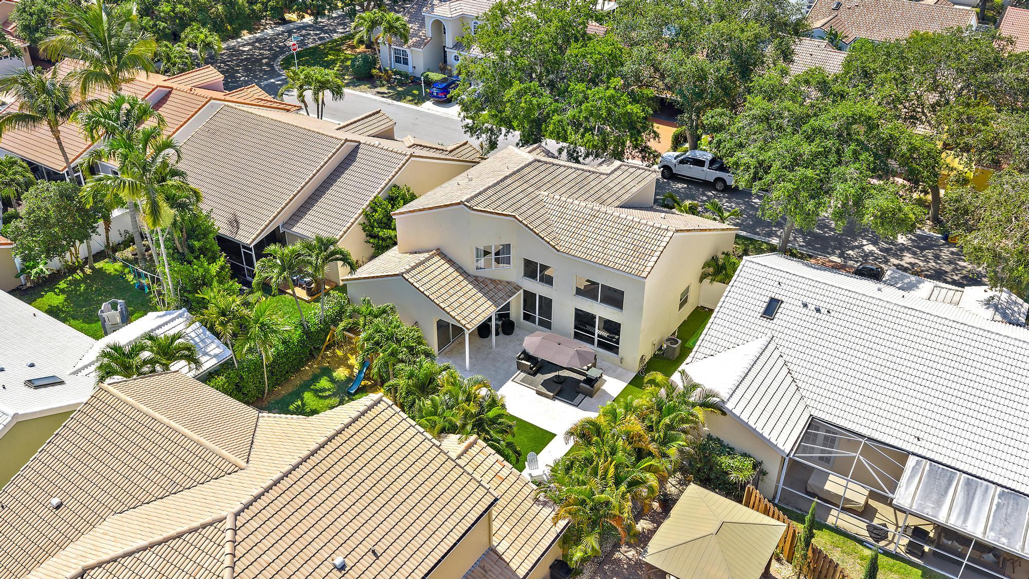 SIENA OAKS - Residential