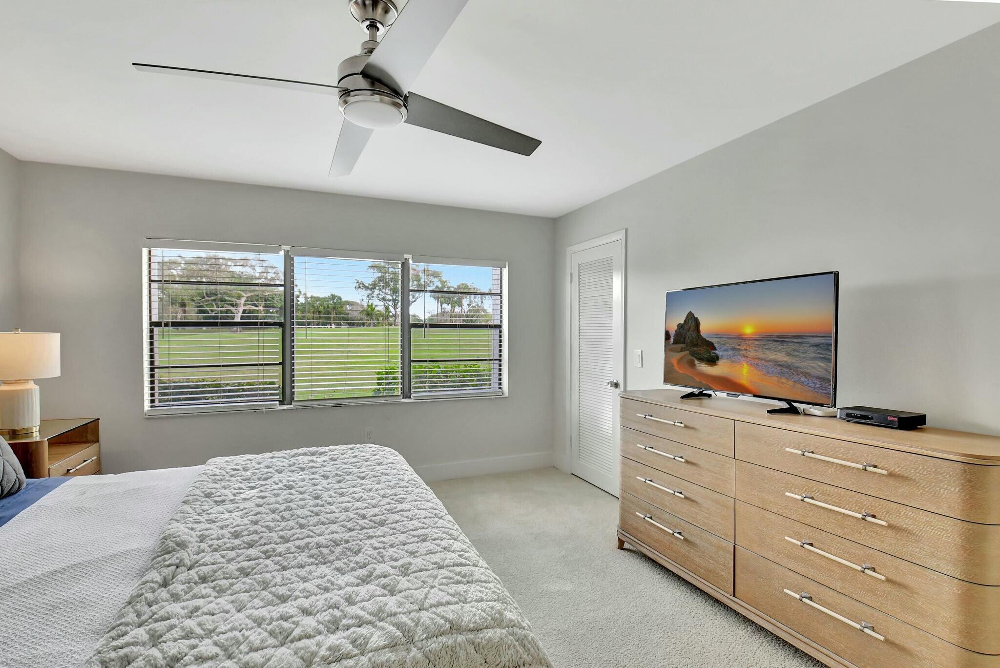SOUTHPORT AT HUNTERS RUN - Residential