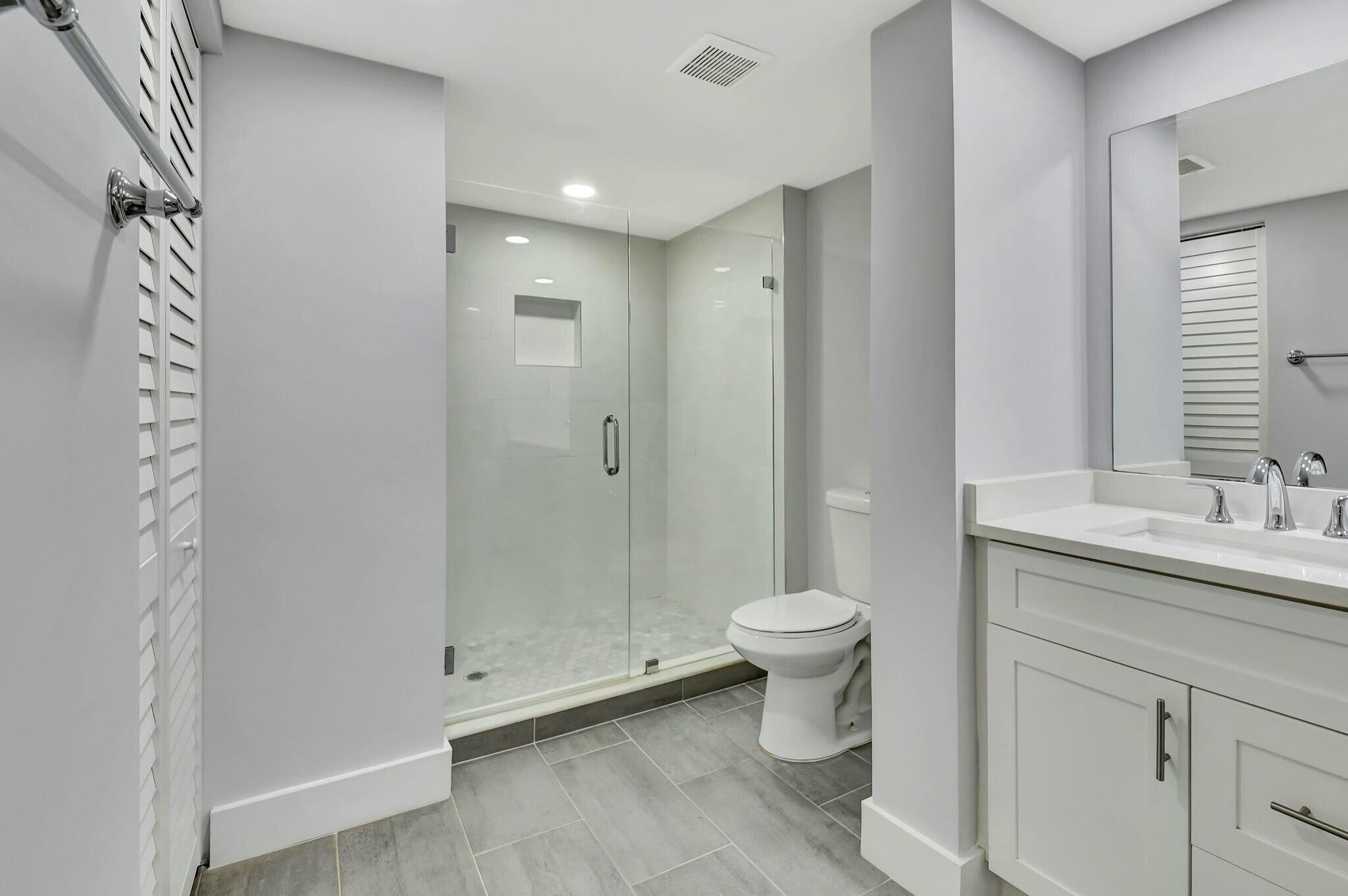 SOUTHPORT AT HUNTERS RUN - Residential