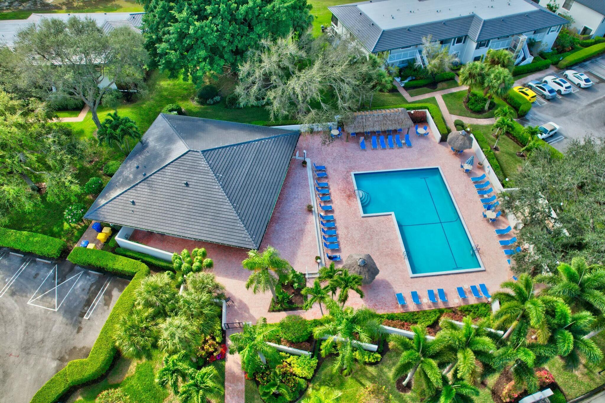 SOUTHPORT AT HUNTERS RUN - Residential