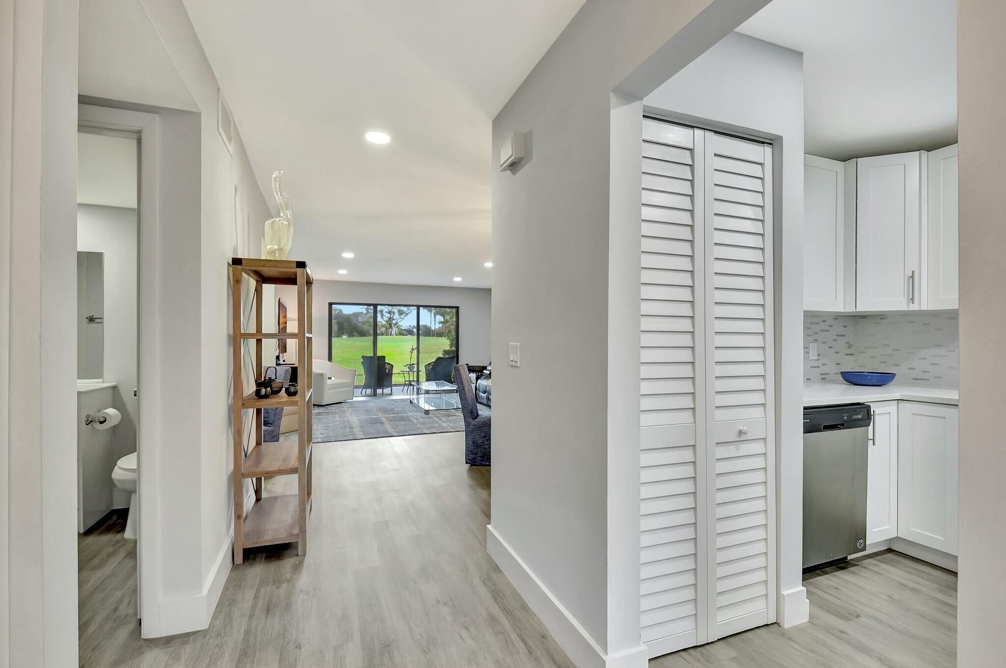 SOUTHPORT AT HUNTERS RUN - Residential