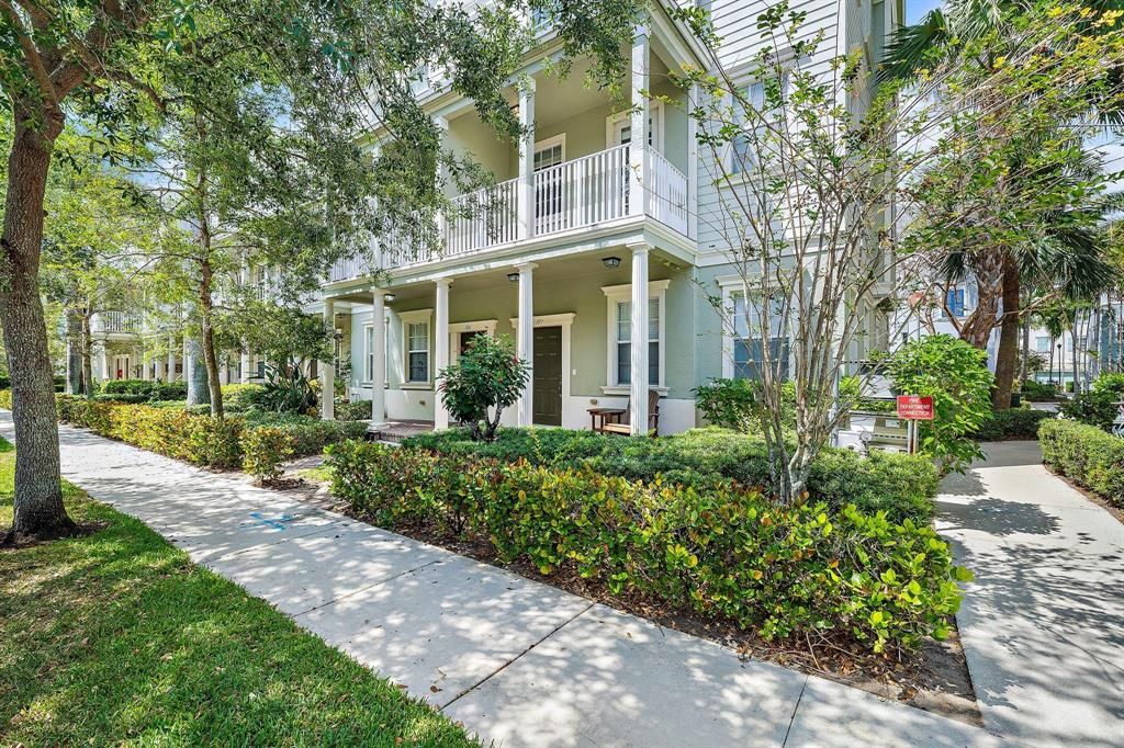 Photo of 185 Indian Creek Parkway #107, Jupiter, FL 33458 (MLS # R10708263)