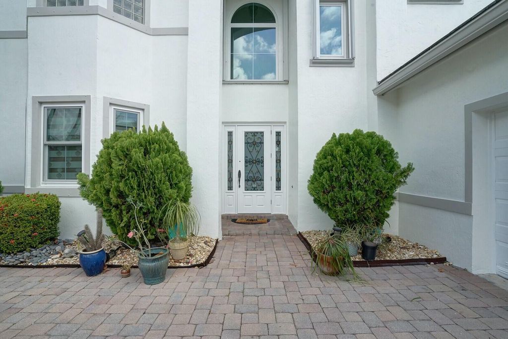 Photo of 6164 C Durham Drive, Lake Worth, FL 33467 (MLS # R11096170)