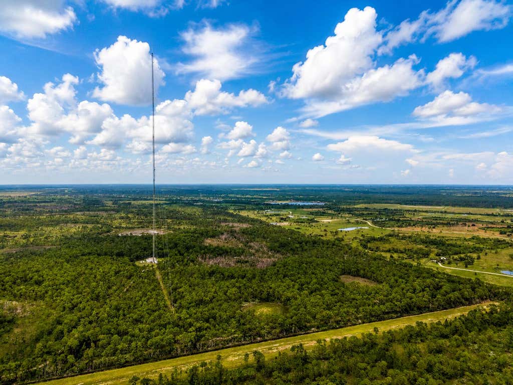 Photo of 0 UNASSIGNED, Palm City, FL (MLS # B26063167)