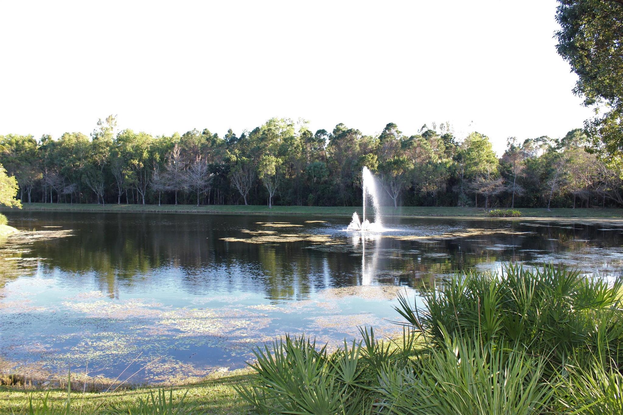 GRAND VIEW AT CRESTWOOD C - Residential Lease
