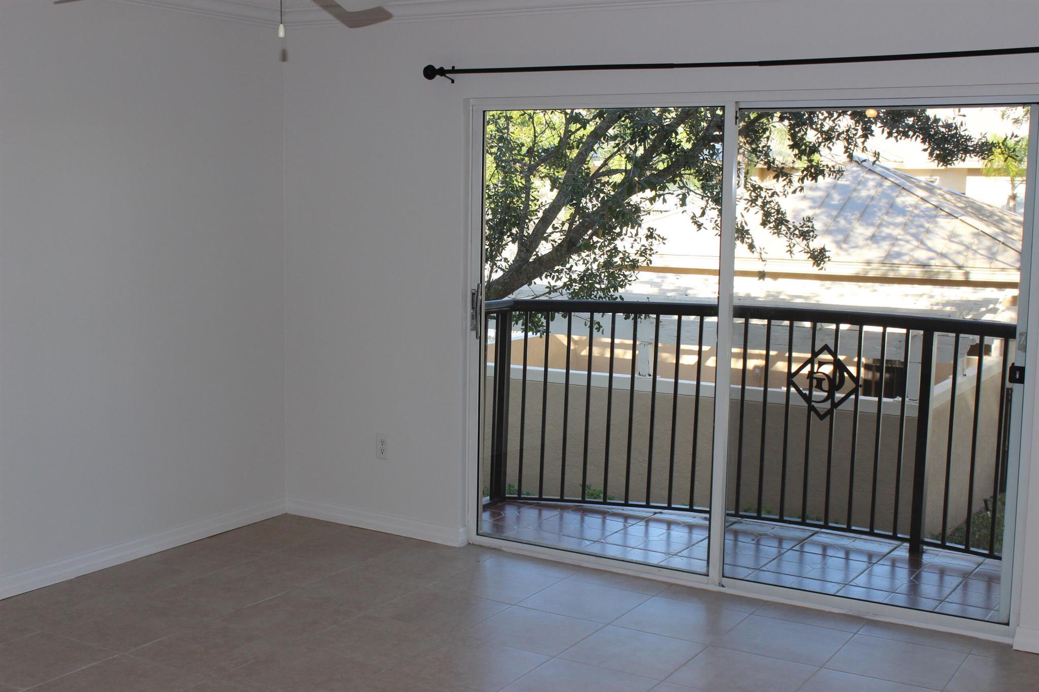 GRAND VIEW AT CRESTWOOD C - Residential Lease