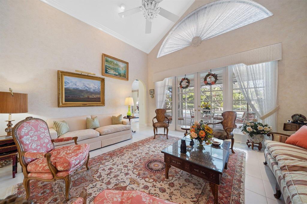 SOUTHERN CAY AT JONATHANS - Residential