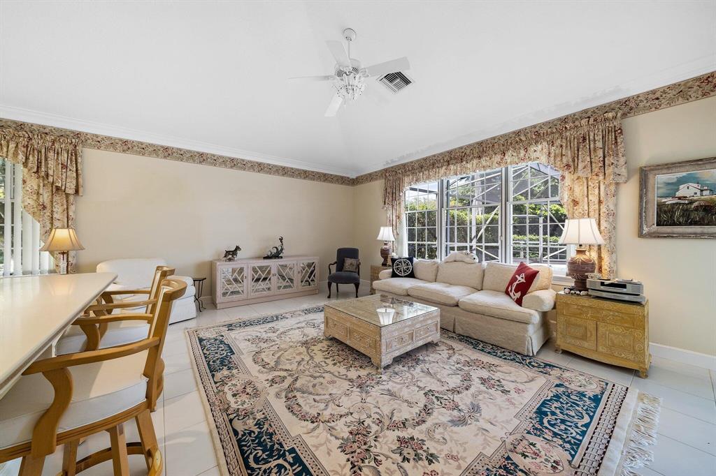 SOUTHERN CAY AT JONATHANS - Residential