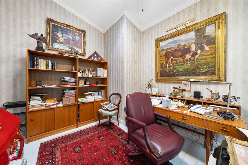 SOUTHERN CAY AT JONATHANS - Residential