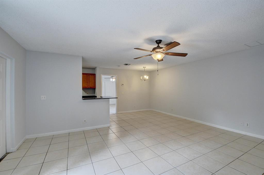 CROSSINGS OF BOYNTON BEACH CONDO - Residential