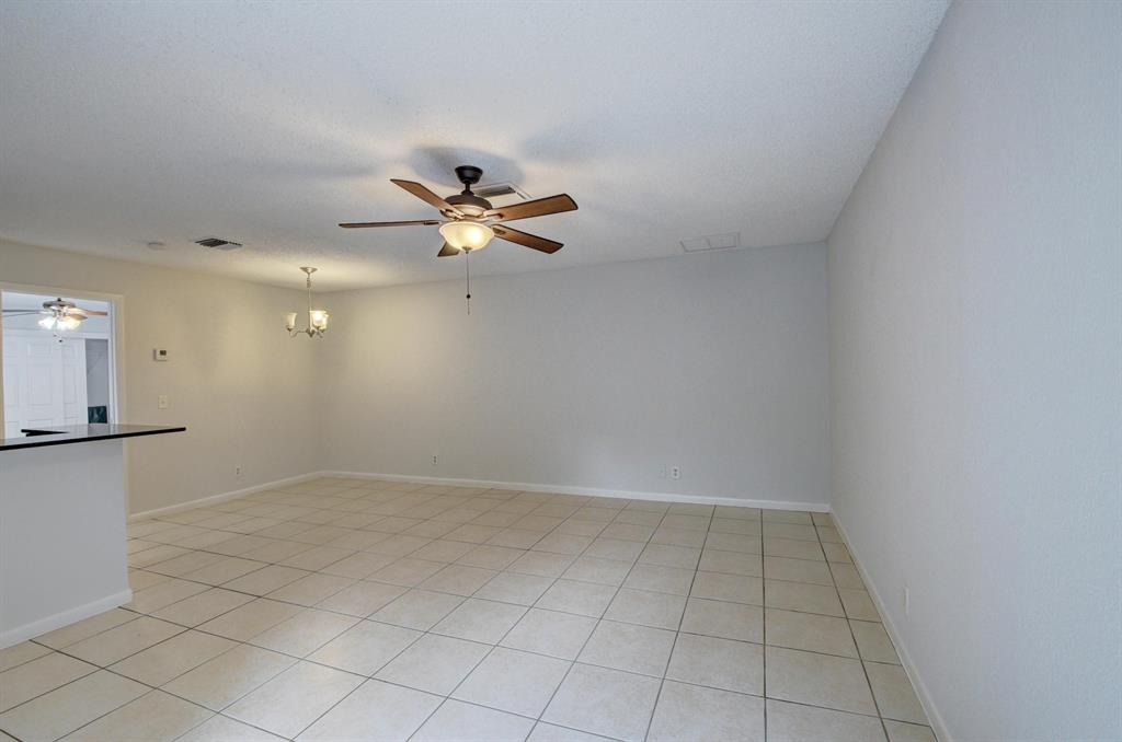 CROSSINGS OF BOYNTON BEACH CONDO - Residential
