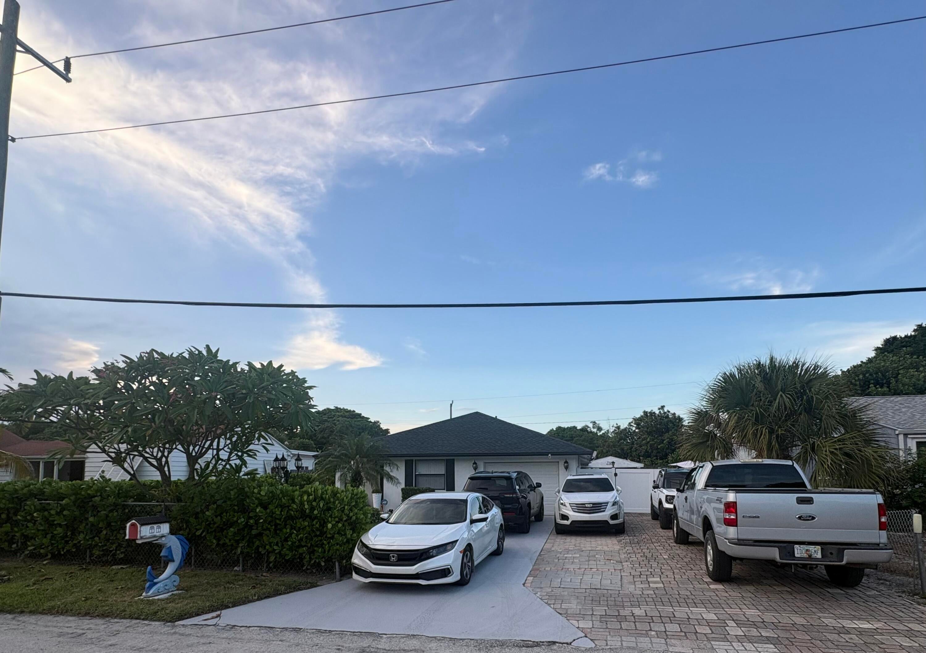 821 Hampton Road