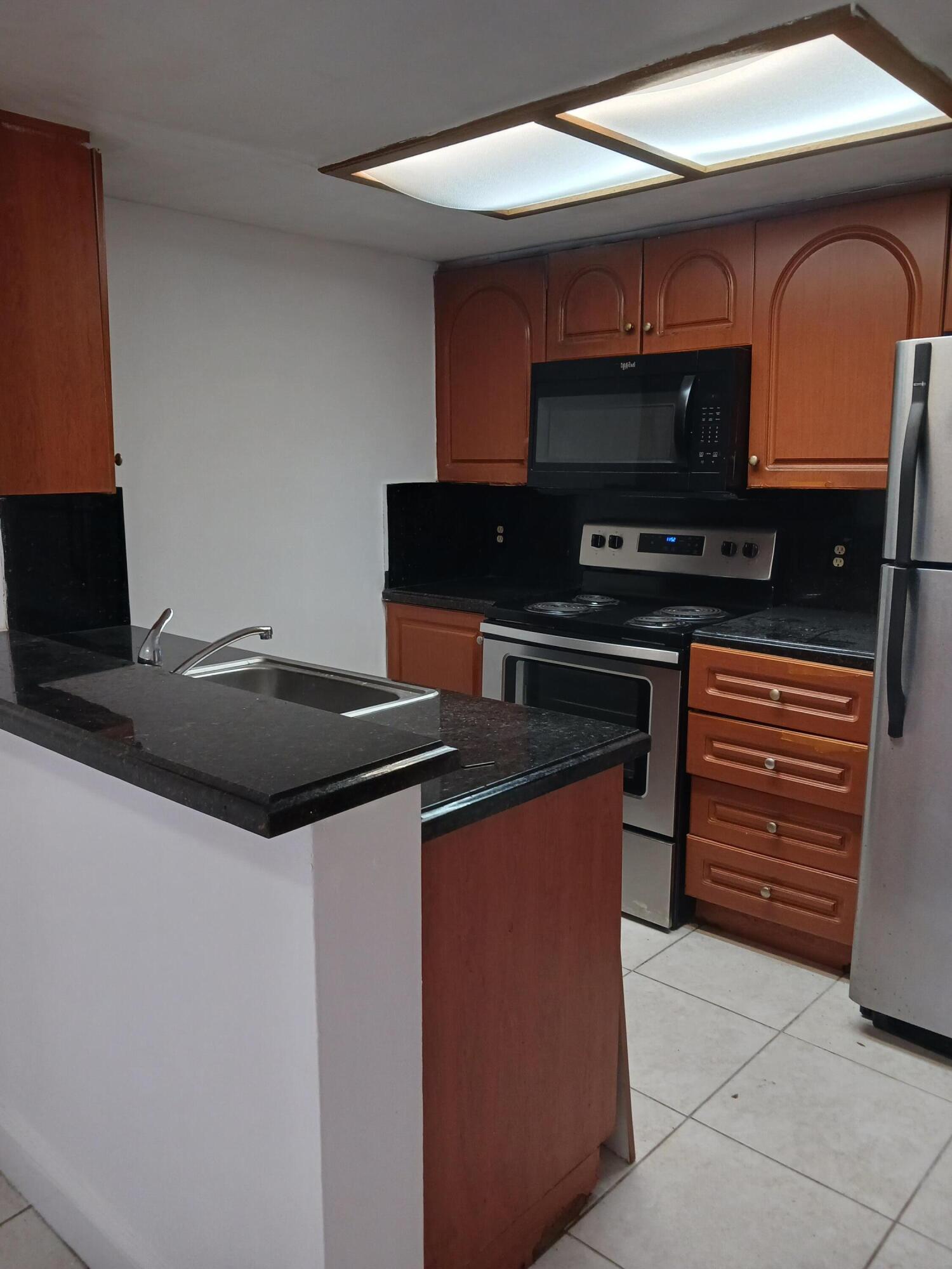 CRESCENT COVE CONDO - Residential Lease