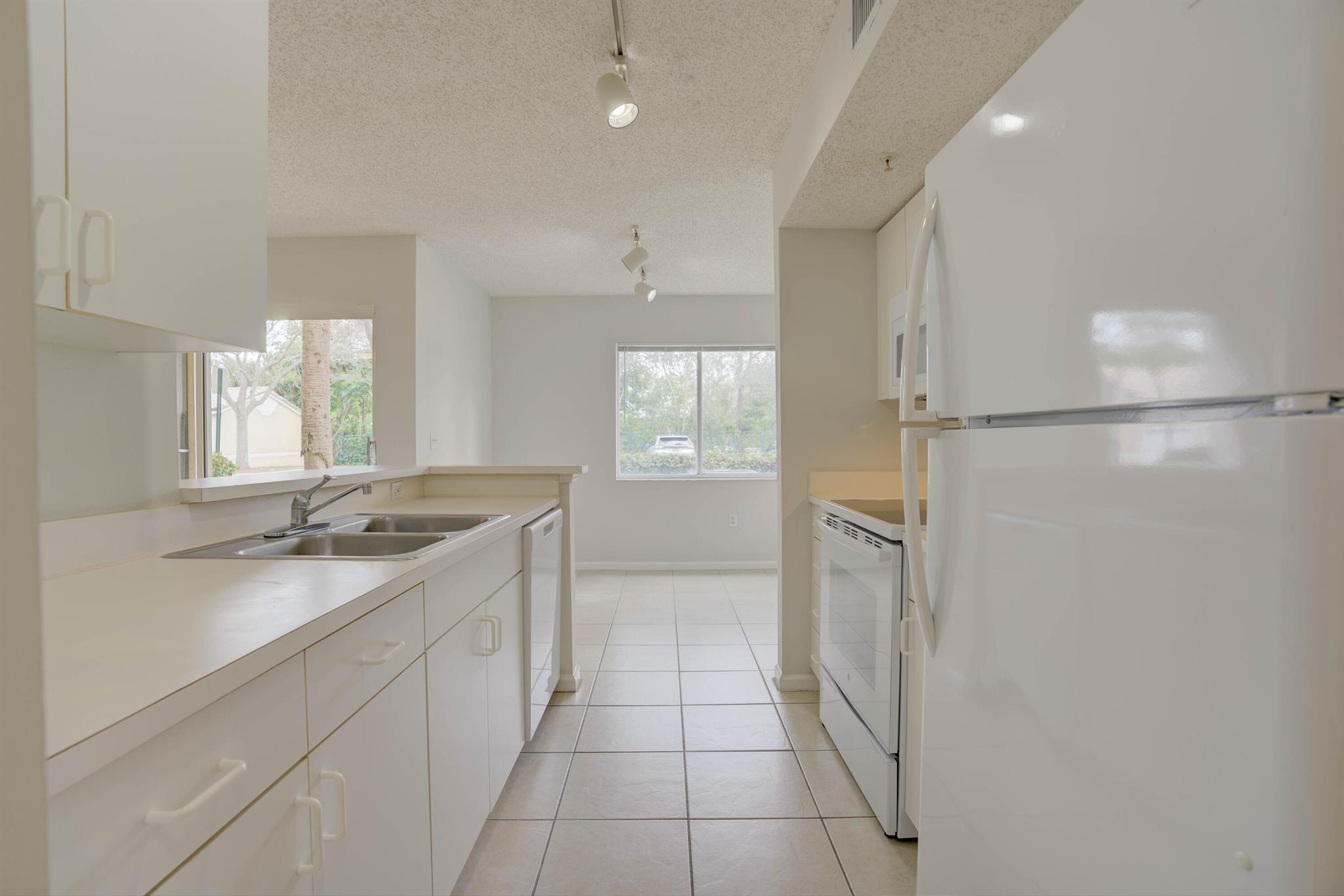 LIGHTHOUSE COVE AT TEQUES - Residential Lease