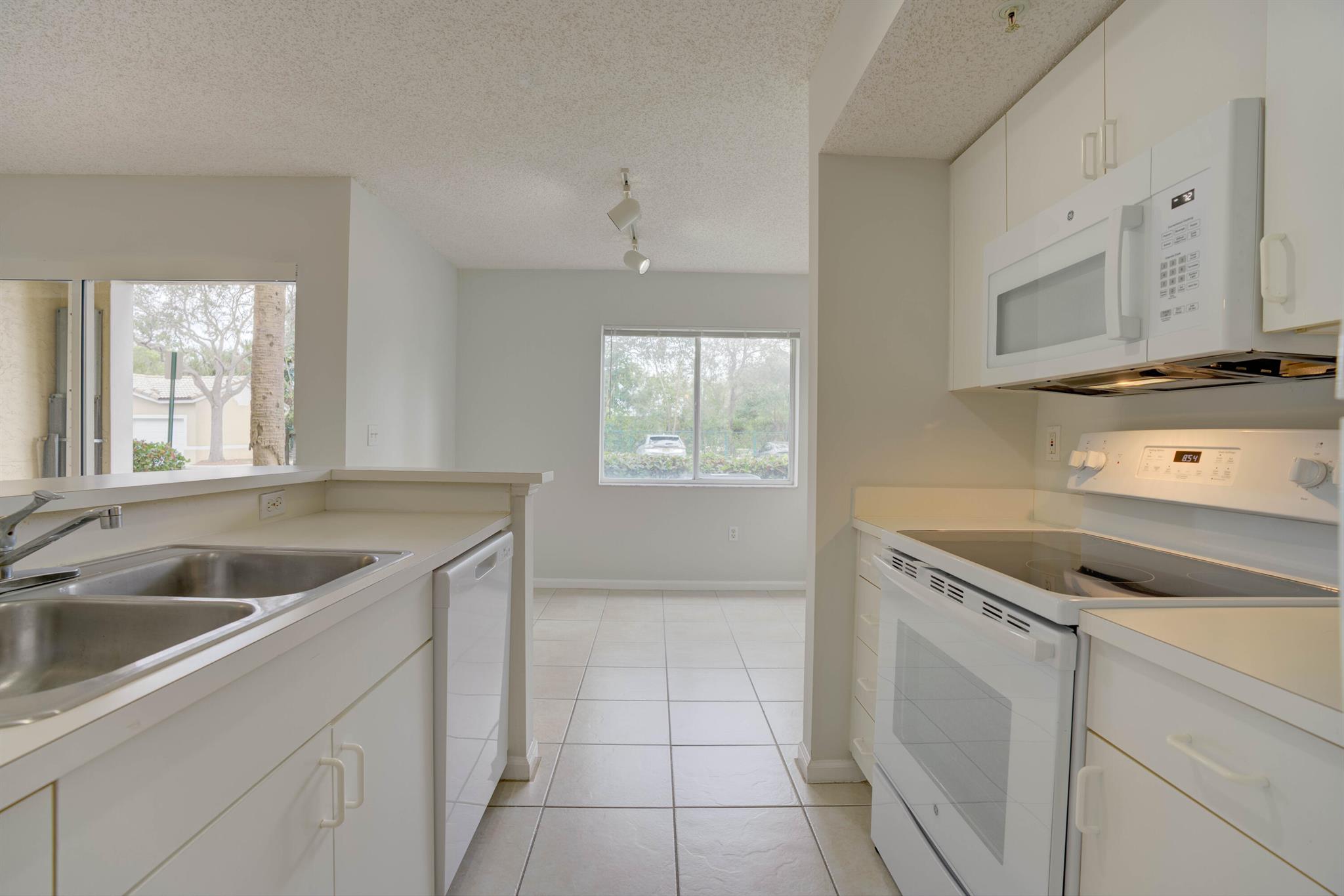 LIGHTHOUSE COVE AT TEQUES - Residential Lease