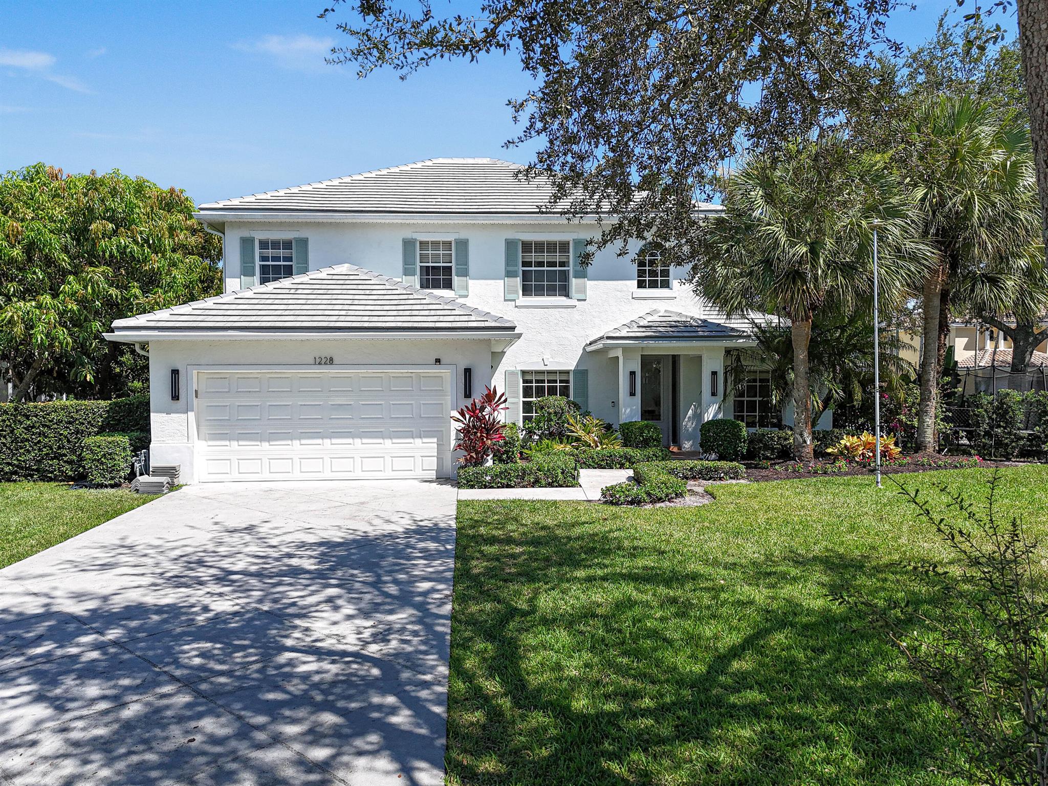 Welcome to this spacious and thoughtfully designed 4-bedroom, 3-bathroom home with a dedicated office/play room within the sought after community of Egret Landing. You will enjoy a BRAND NEW ROOF July 2025. and a WHOLE HOUSE GENERATOR. The kitchen has been completely renovated with white and gray shaker soft close cabinets/drawers, quartz countertops, and stainless steel appliances. All 3 bathrooms have also been tastefully updated. The primary oversized suite includes a large walk-in closet and a beautifully appointed en suite bathroom with dual vanities, a bathtub and separate shower. Outside enjoy your own backyard retreat with a new sparkling pool, marble paver patio, and space for outdoor dining and play. Whether you are hosting friends or enjoying a quiet evening, this backyard is