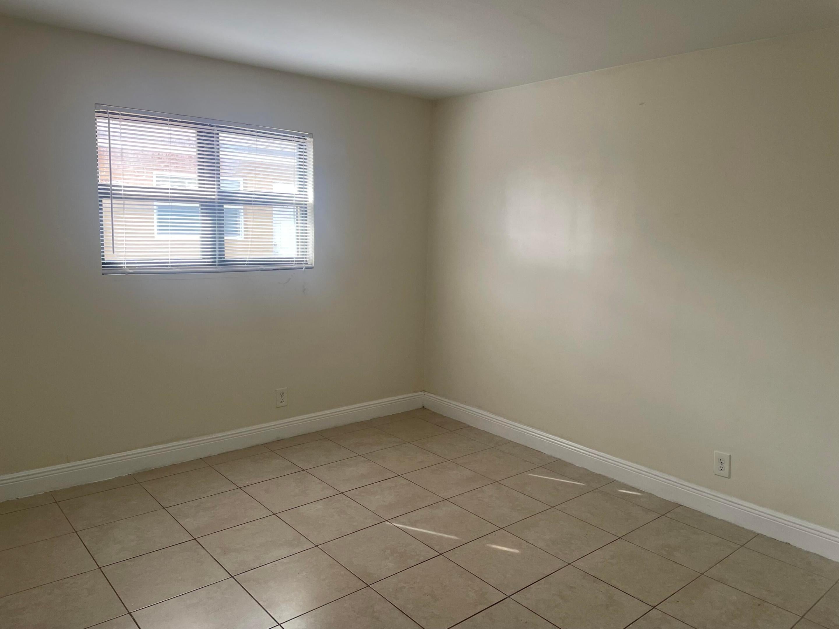 2830 Avenue S D1