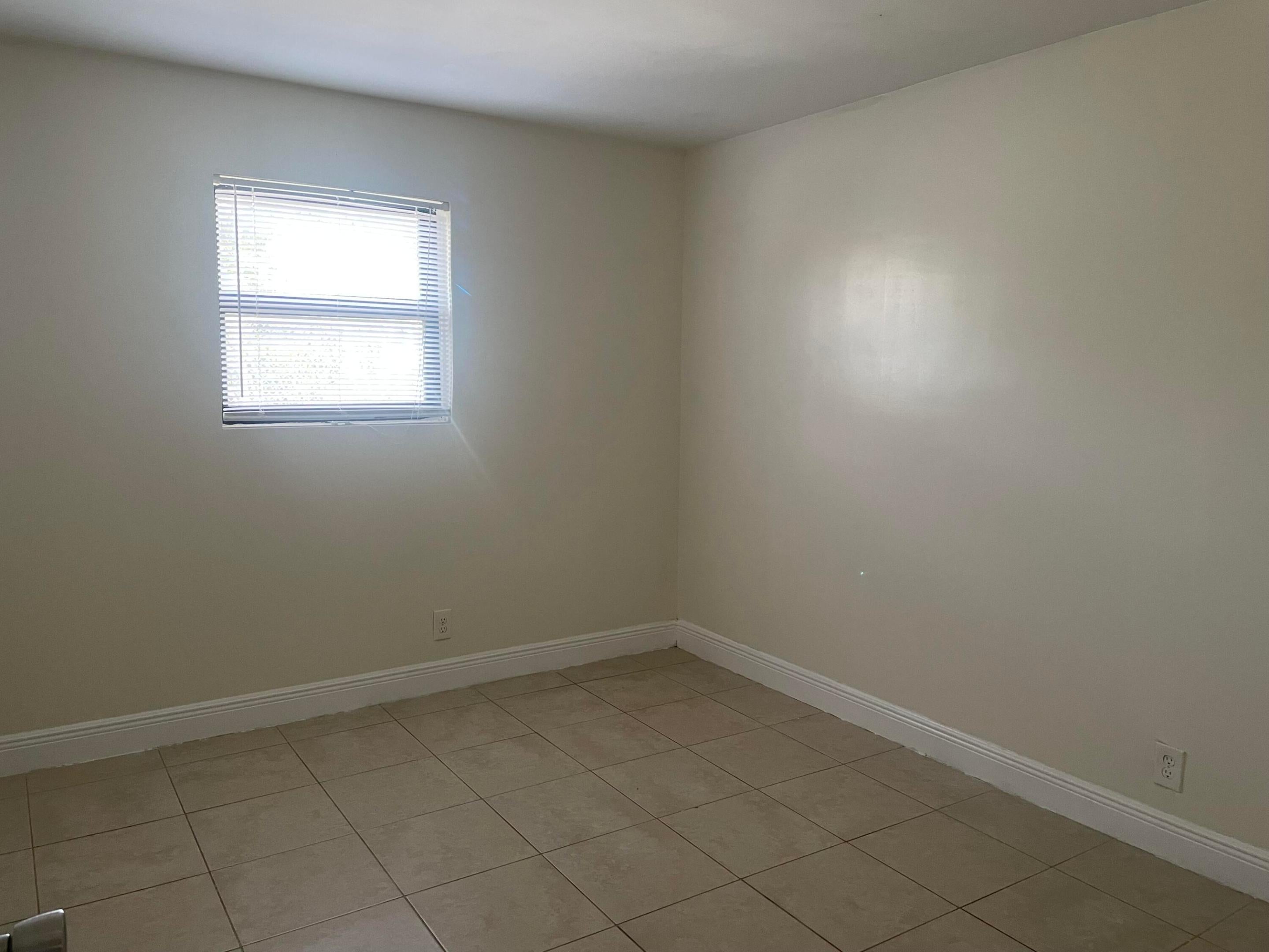 2830 Avenue S D1