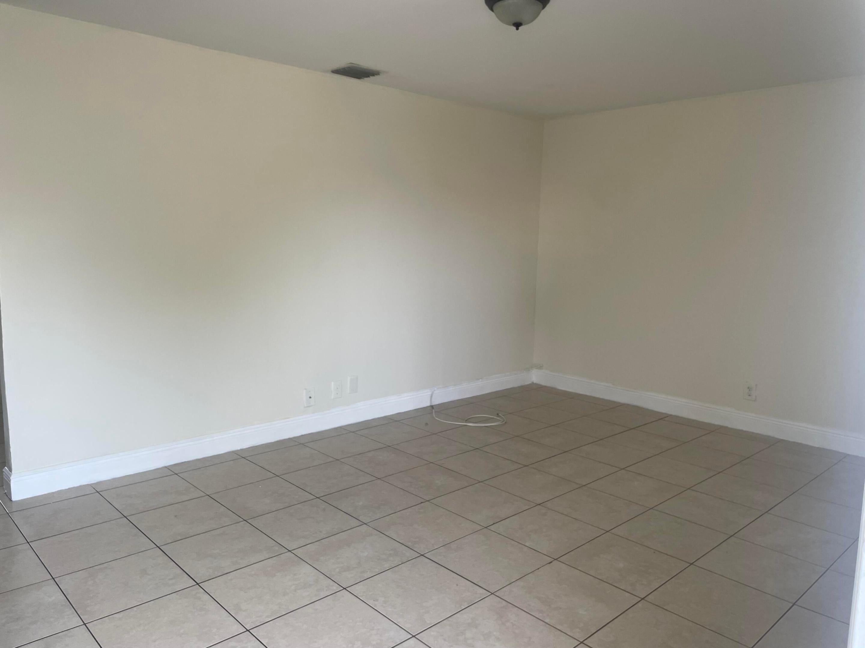2830 Avenue S D1
