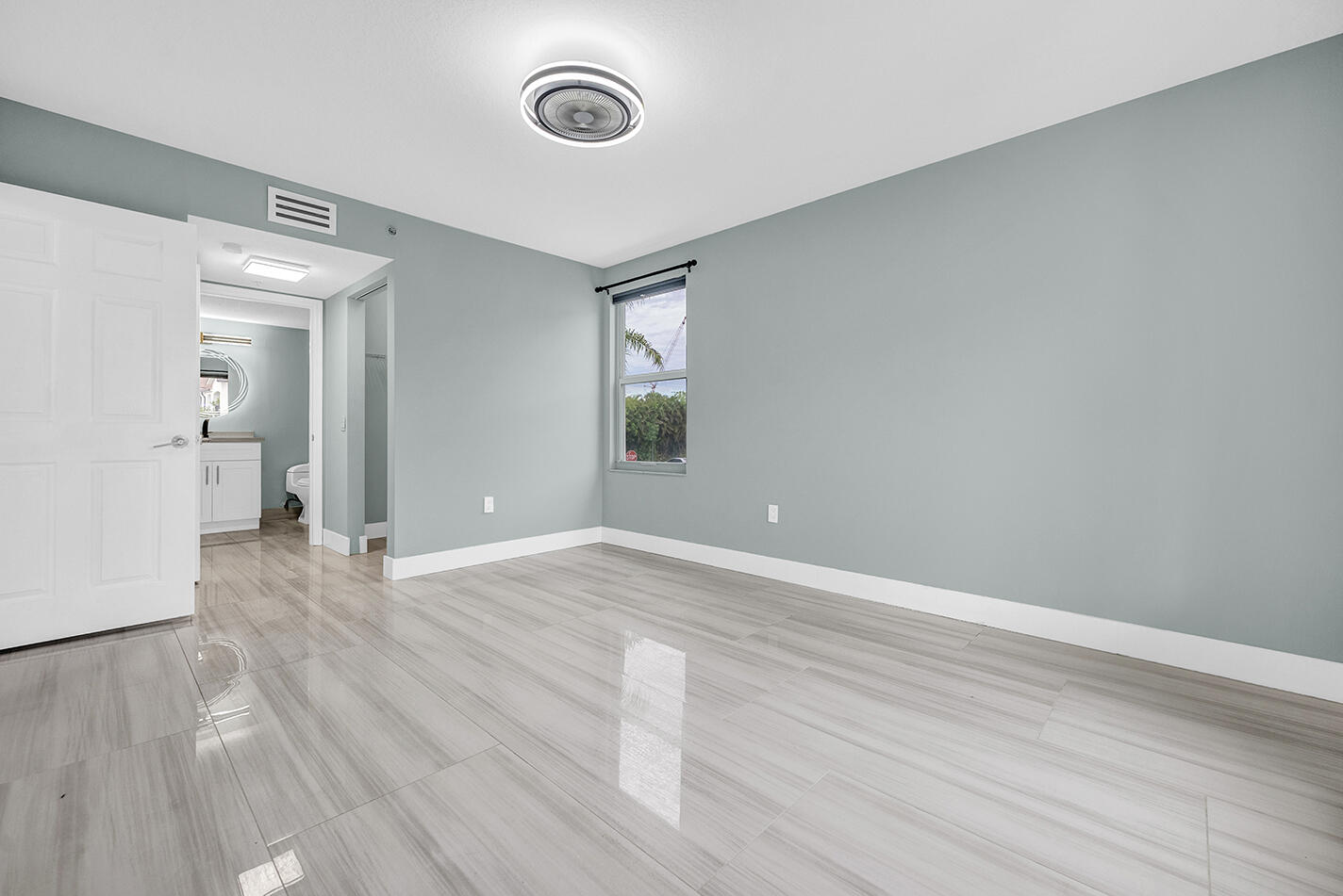 VILLA DEL SOL CONDO - Residential