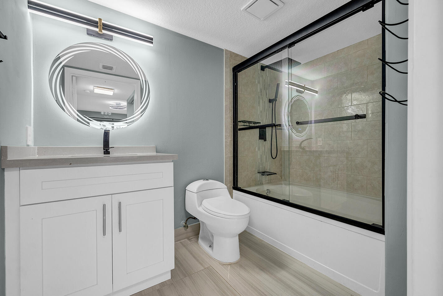 VILLA DEL SOL CONDO - Residential