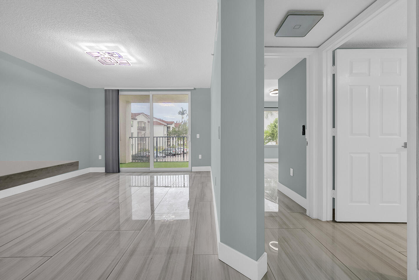 VILLA DEL SOL CONDO - Residential