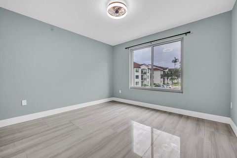 Tiny photo for 1010 Villa Circle, Boynton Beach, FL 33435 (MLS # B26014905)