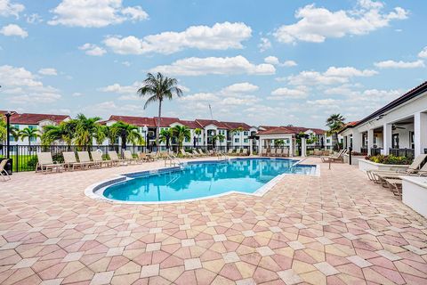Tiny photo for 1010 Villa Circle, Boynton Beach, FL 33435 (MLS # B26014905)
