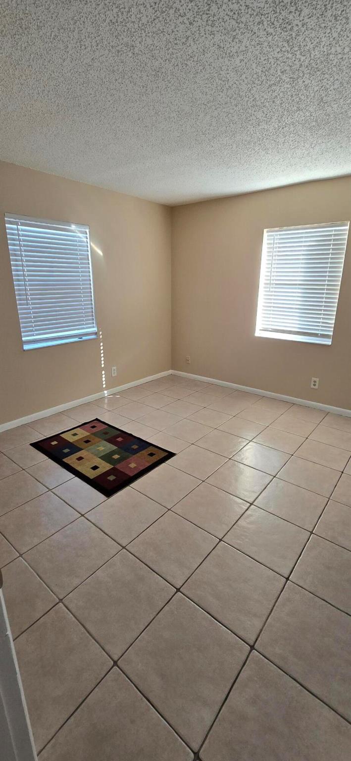 KARLSHOF CONDO - Residential Lease