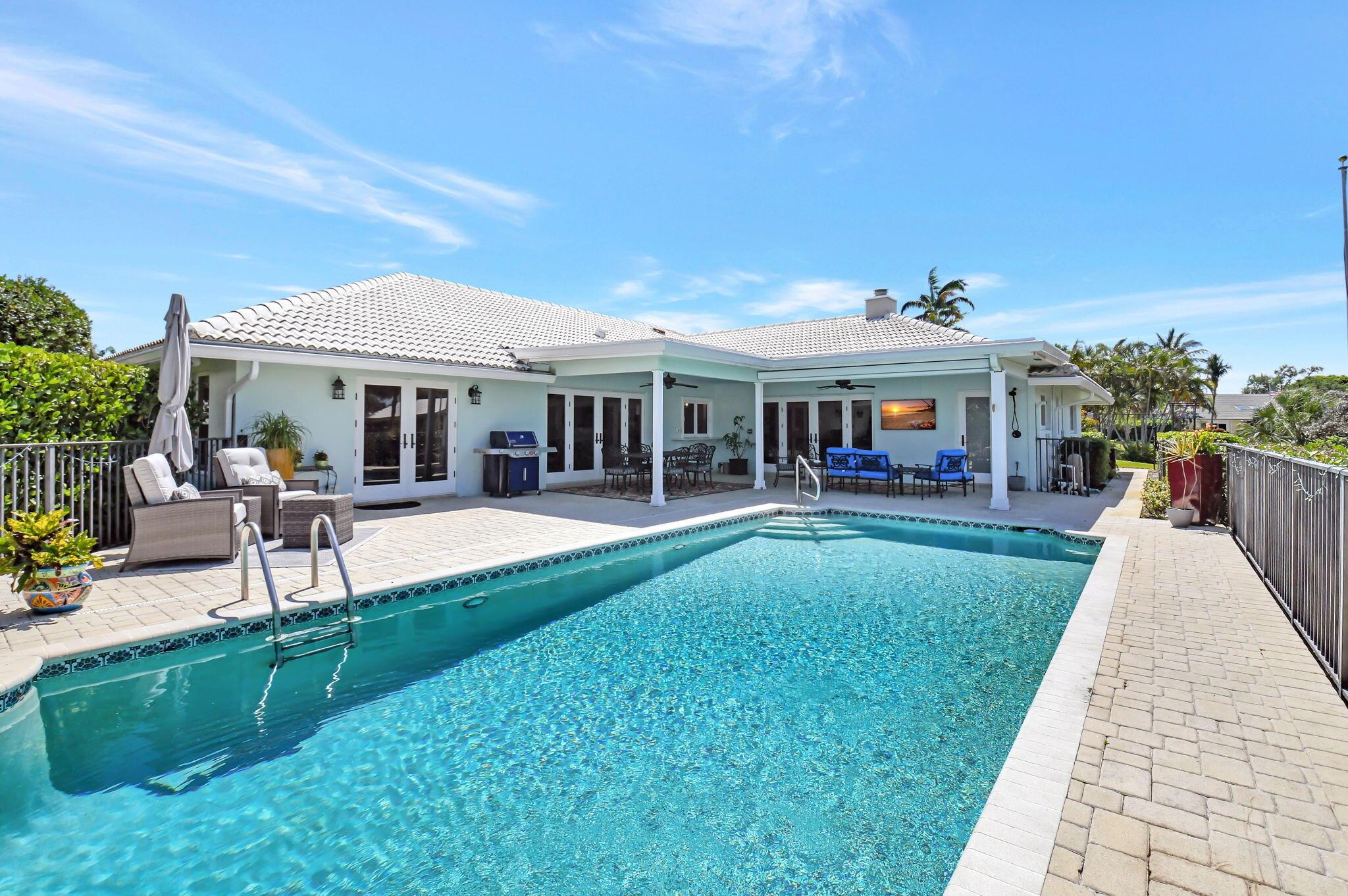 DELRAY DUNES - Residential