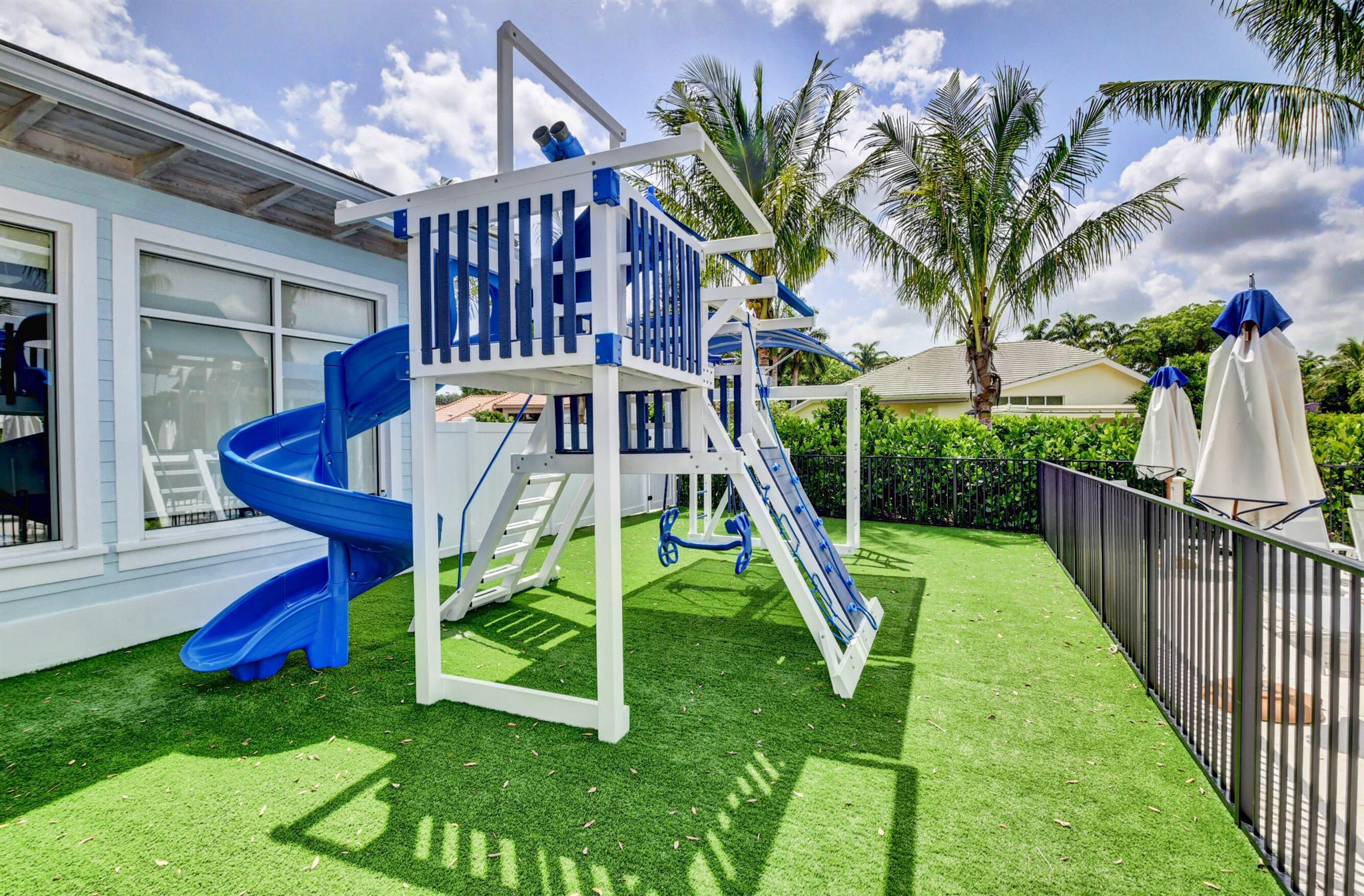 DELRAY DUNES - Residential