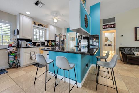 Townhouse in Wellington FL 8196 Quito Place Pl 14.jpg