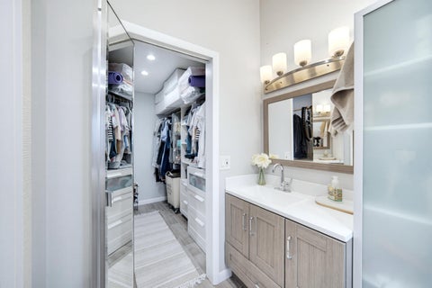Tiny photo for 2276 DISCOVERY Circle W #2276, Deerfield Beach, FL 33442 (MLS # B26081292)