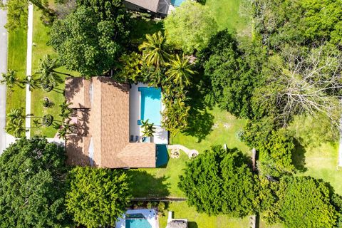 267 Old Country Road S Wellington FL 33414